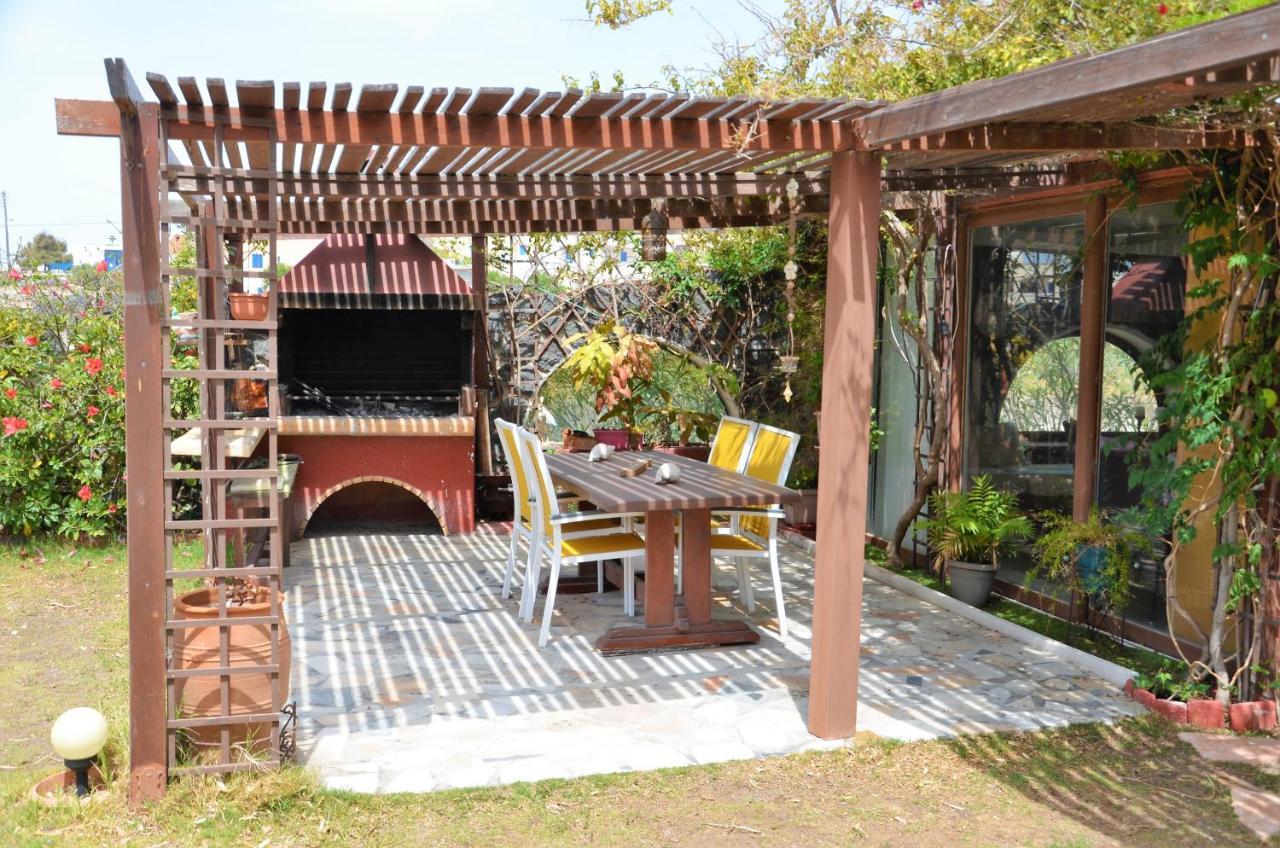 Vineyards Hill Villa Мегалохори Екстериор снимка